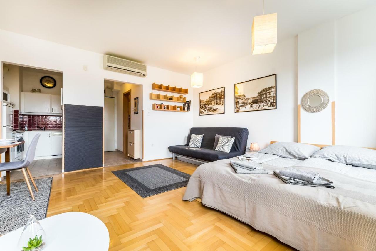 Bpr Hello Hollo Apartment Budapest Bagian luar foto